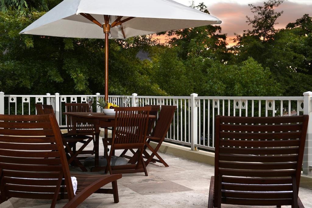 Auberge Daniella Франшхоек Екстериор снимка